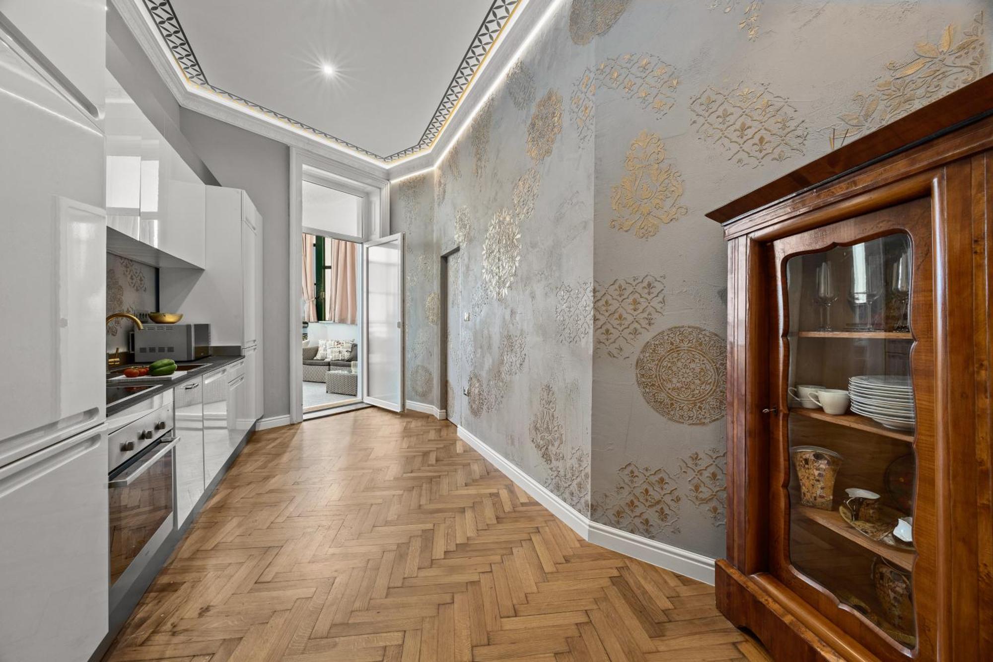 Villa Muenz Luxurious Residence Pula Buitenkant foto
