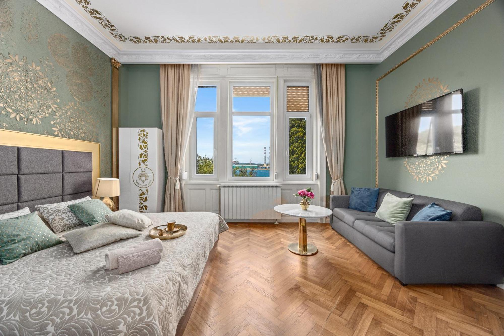 Villa Muenz Luxurious Residence Pula Buitenkant foto