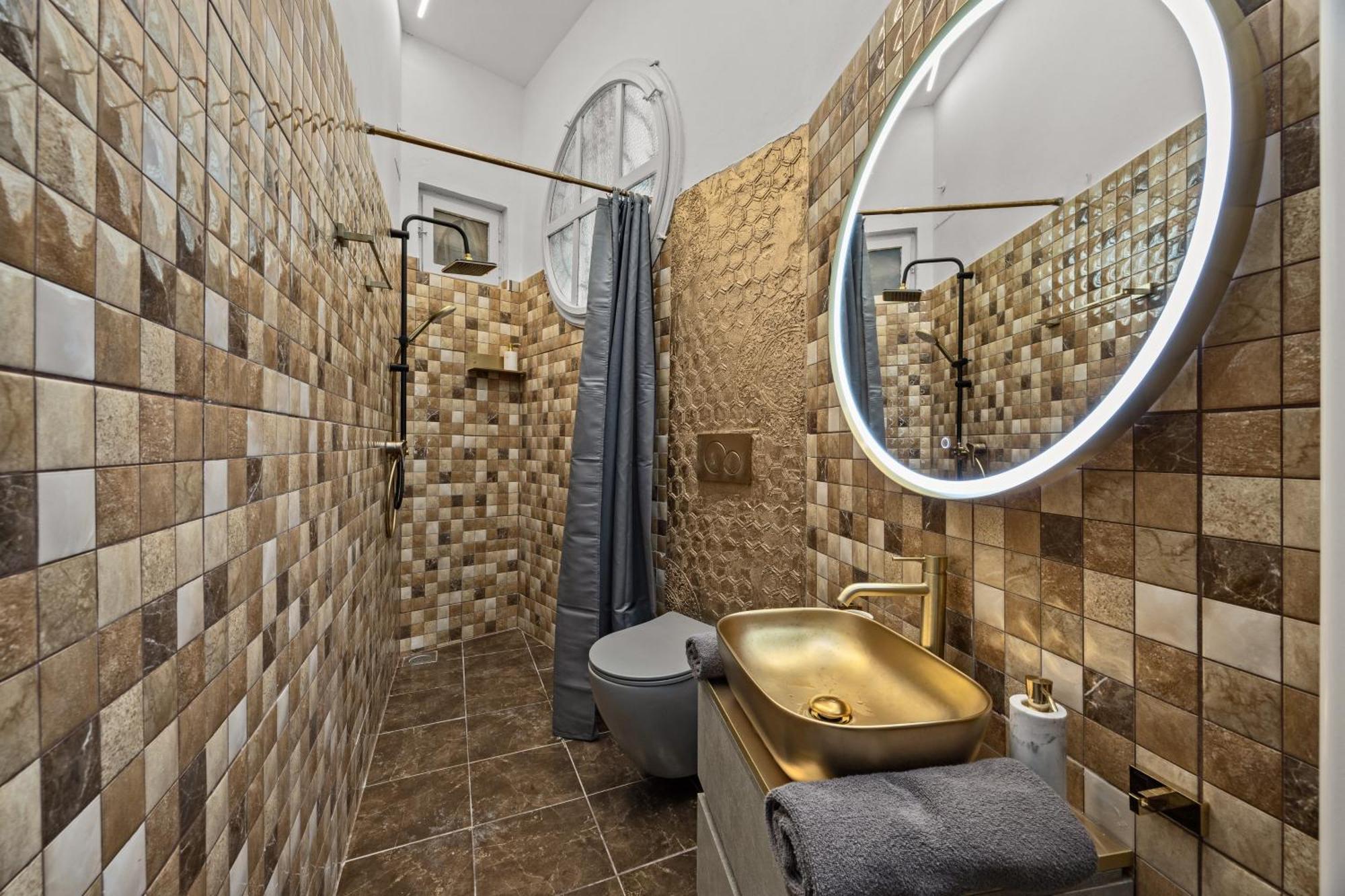 Villa Muenz Luxurious Residence Pula Buitenkant foto